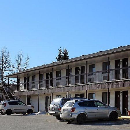 Golden West Motor Inn Carstairs Exterior foto